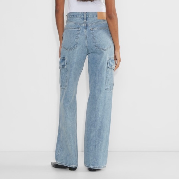 Aritzia Denim Forum The Farrah Hi-rise Cargo Jeans - Picture 2 of 5